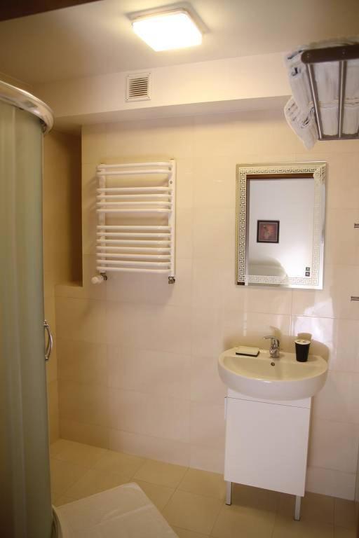 Apart-Lux Aparthotel Bytom Quarto foto