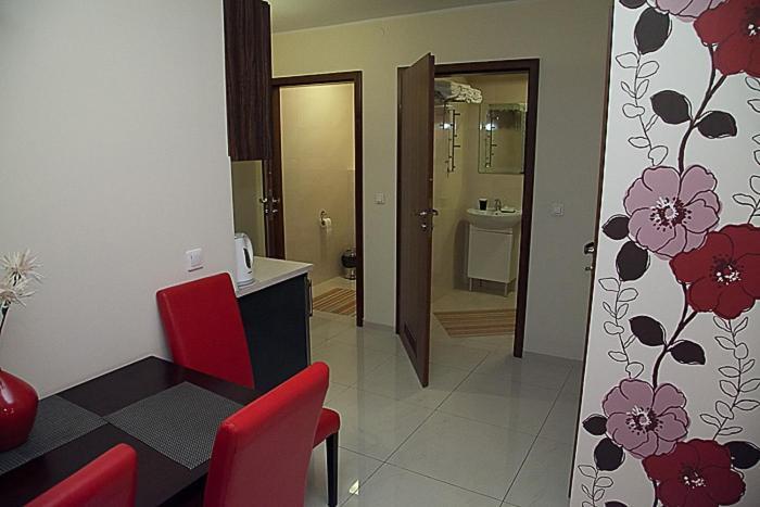 Apart-Lux Aparthotel Bytom Quarto foto